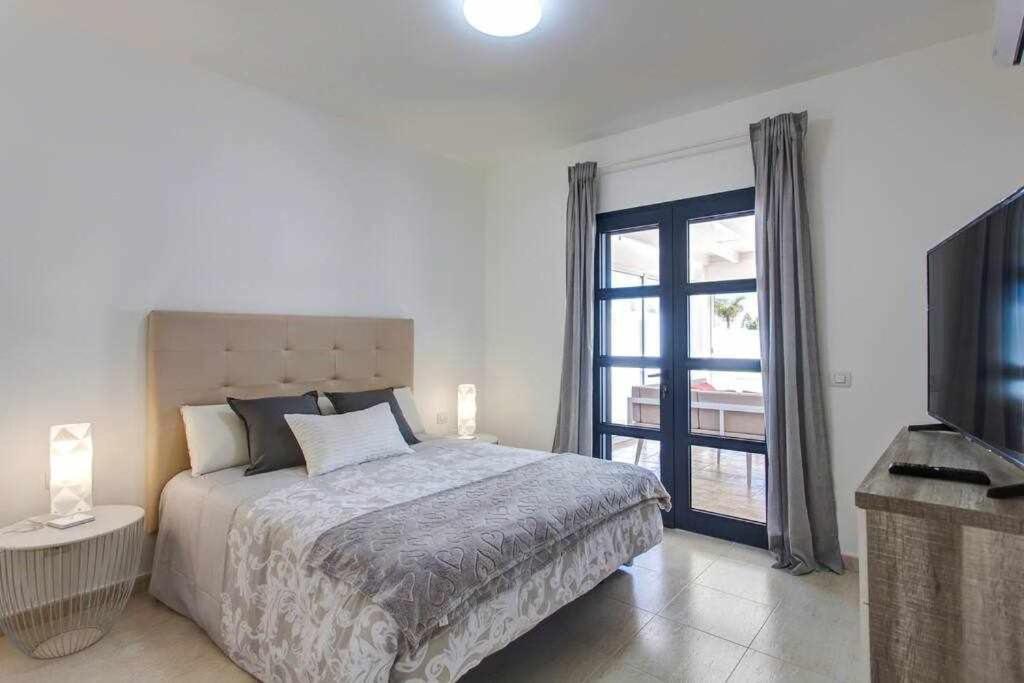 Homu Bianca Fantastica Villa Con Piscina Privad Playa Blanca  Luaran gambar