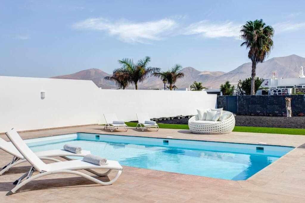 Homu Bianca Fantastica Villa Con Piscina Privad Playa Blanca  Luaran gambar