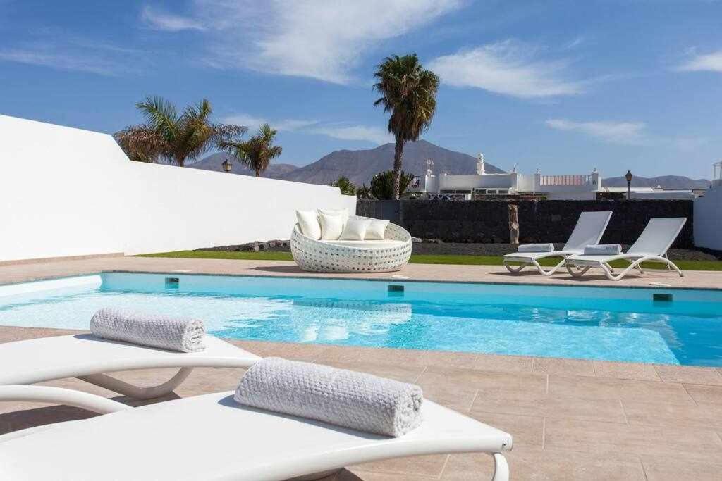 Homu Bianca Fantastica Villa Con Piscina Privad Playa Blanca  Luaran gambar